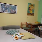 Maria Louisa Apartment