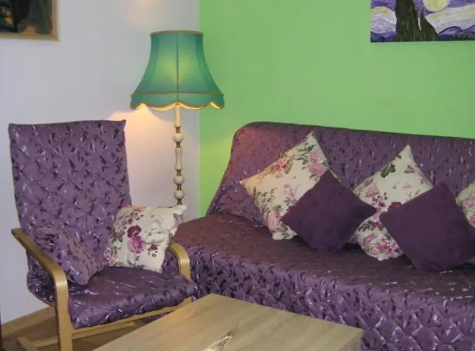 Maria Louisa Apartment
